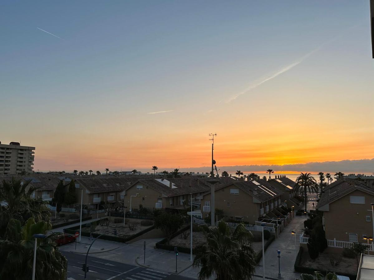 Sunny Patacona Seaview Apartman Valencia Kültér fotó